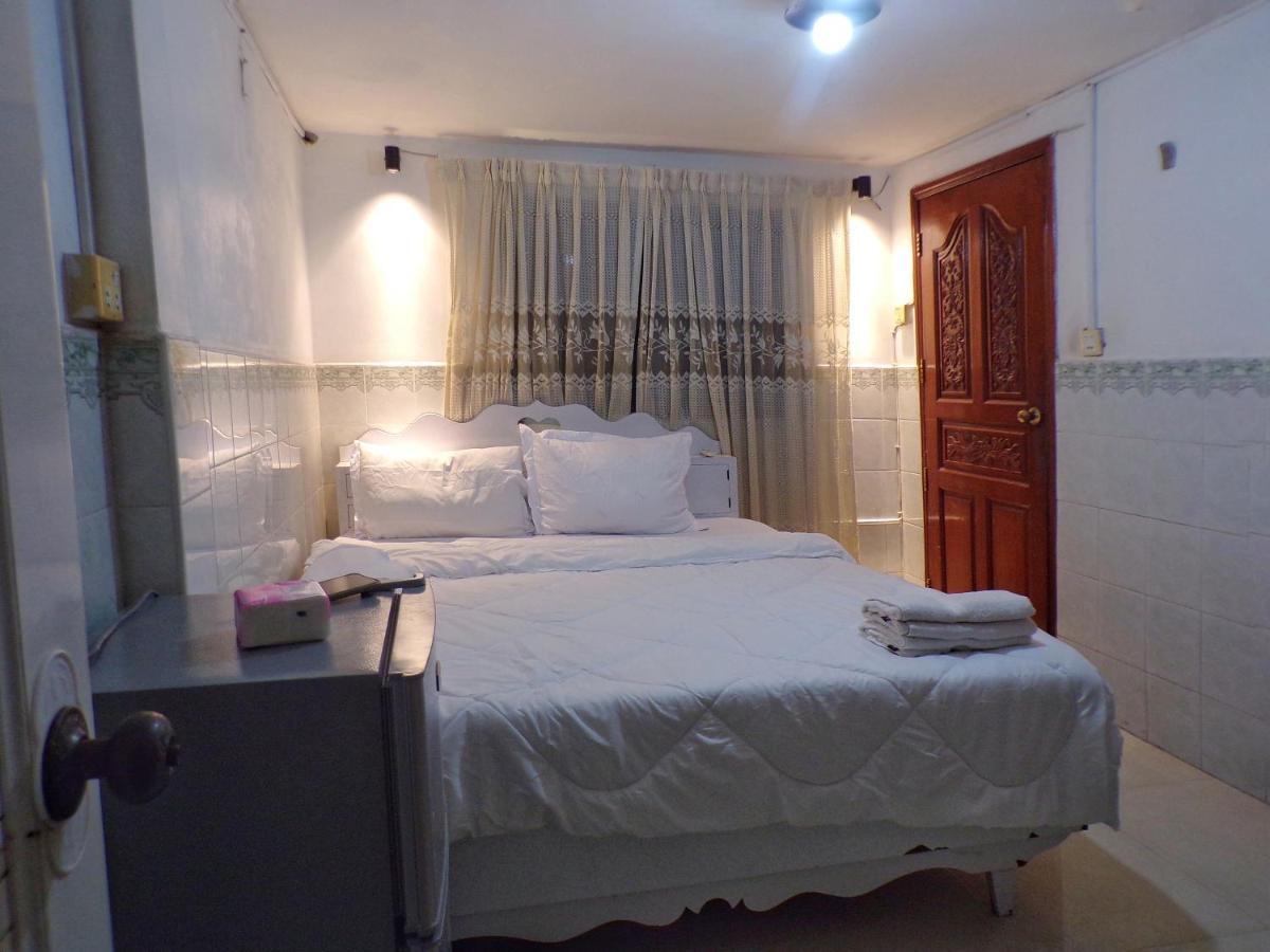 Cassiarata Apartamento Phnom Penh Exterior foto